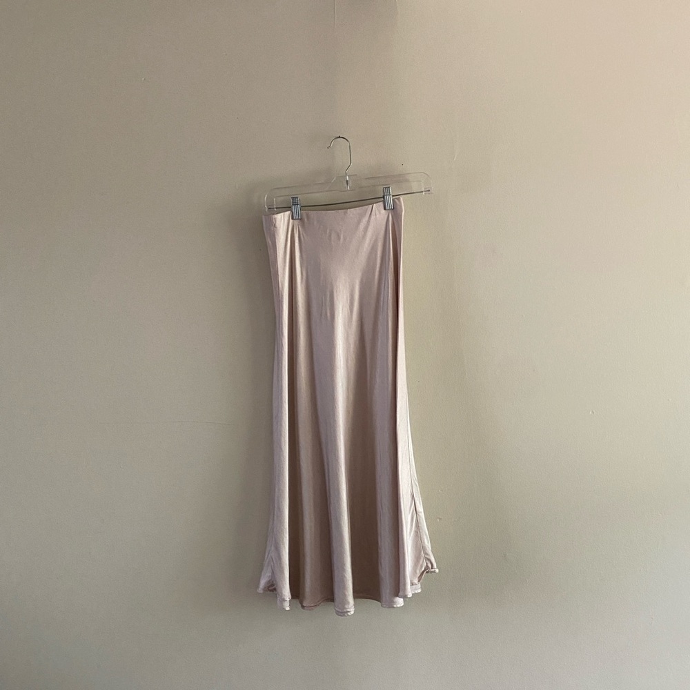 Satin slip